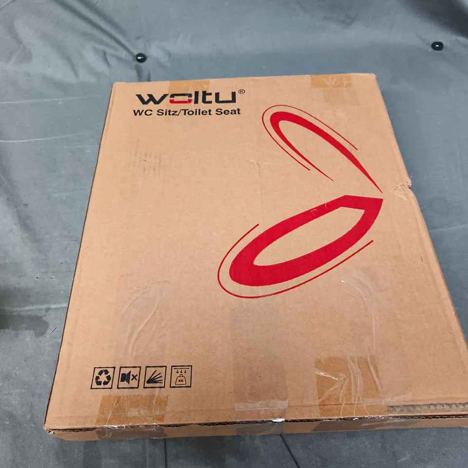 TOILET SEAT – BOXED (WC SITZ/TOILET SEAT)