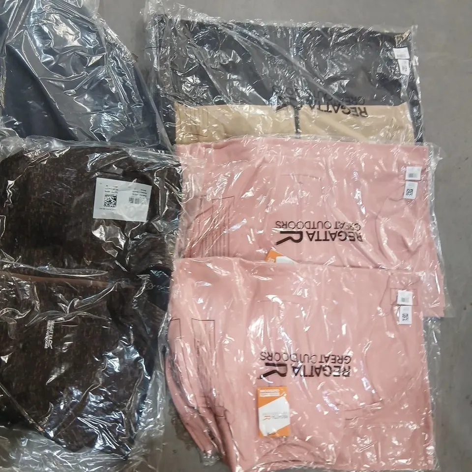 APPROXIMATELY 10 ITEMS OF ASSORTED BRAND NEW REGATTA CLOTHING AND ACCESSORIES