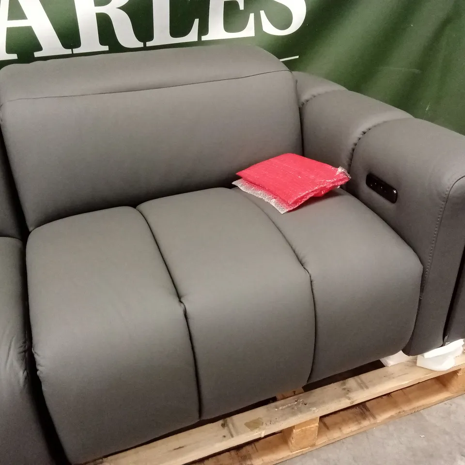 QUALITY DESIGNER ITALIAN MADE LARGE GIORGIO 3 SEATER ELECTRIC RECLINER LEATHER SOFA