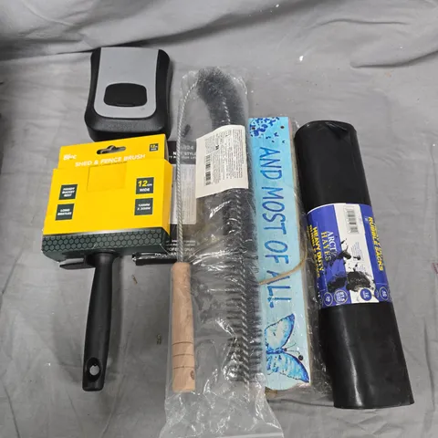 LARGE BOX OF ASSORTED ITEMS TO INCLUDE - KEY LOCK - FISH BATE - BIN BAGS 
