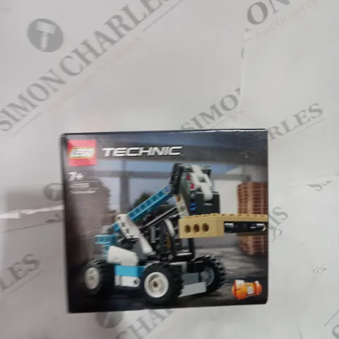 LEGO - TECHNIC - TOW TRUCK