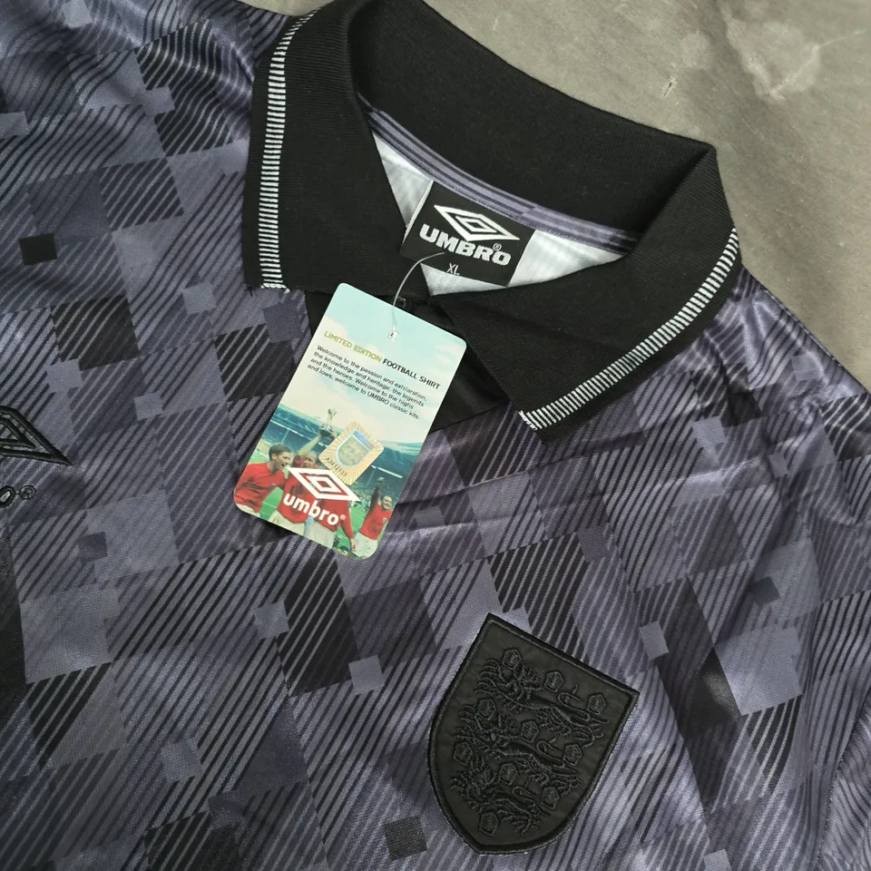 UMBRO ENGLAND FOOTBALL SHIRT XL – PURPLE GEOMETRIC PATTERN, LIMITED EDITION, PERSONALISED 'OLUWATOBI' ON BACK