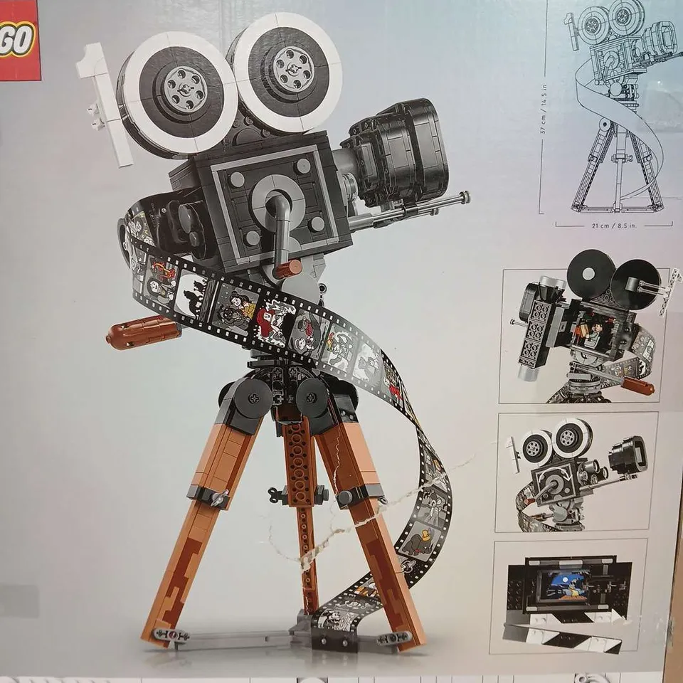 BOXED LEGO DISNEY 100 WALT DISNEY TRIBUTE CAMERA 43230 RRP £89.99