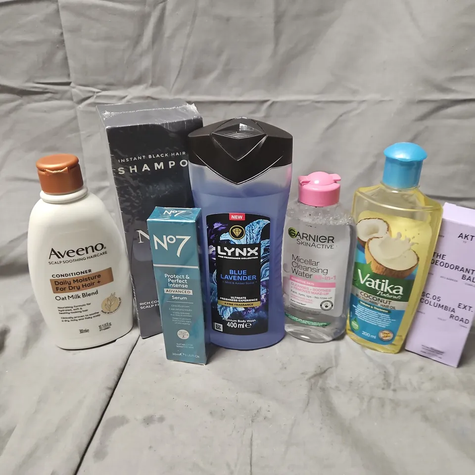 APPROXIMATELY 15 ASSORTED HEALTH & BEAUTY PRODUCTS TO INCLUDE LYNX BLUE LAVENDER BODY WASH, AVEENO CONDITIONER, N07 ADVANCED SERUM, ETC