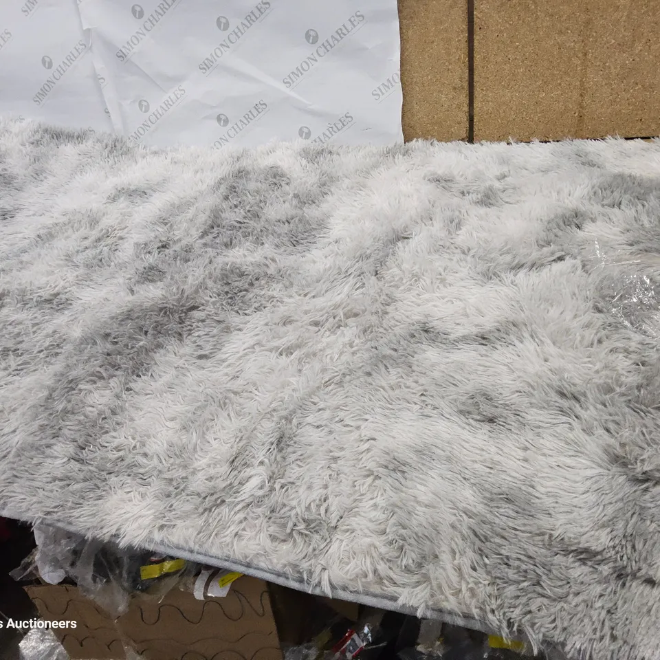 CHALANDRA. SOLID COLOUR COMFY SILVER RUG 80 × 150