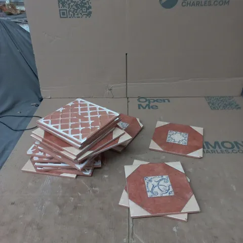 APPROXIMATELY 30 ASSORTED DECORATIVE TILES