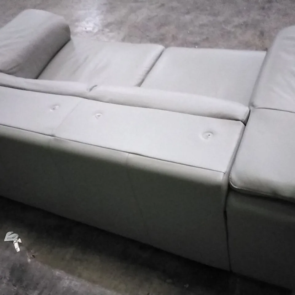 QUALITY ITALIAN DESIGNER MELO LOVESEAT STATIC LIGHT GREY LEATHER