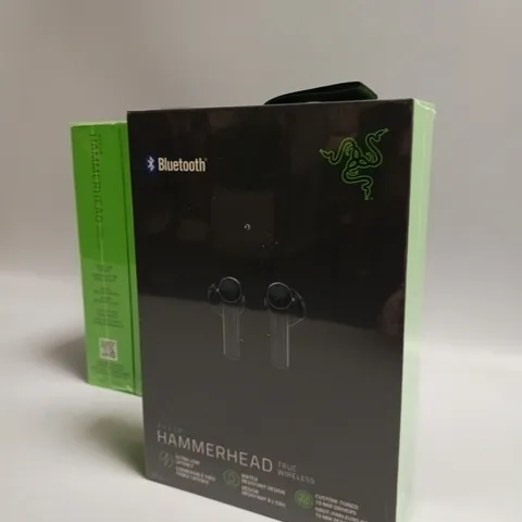 LOT OF 5 SEALED BOXED RAZER WIRELESS HEADPHONES INBLACK AND GREEN
