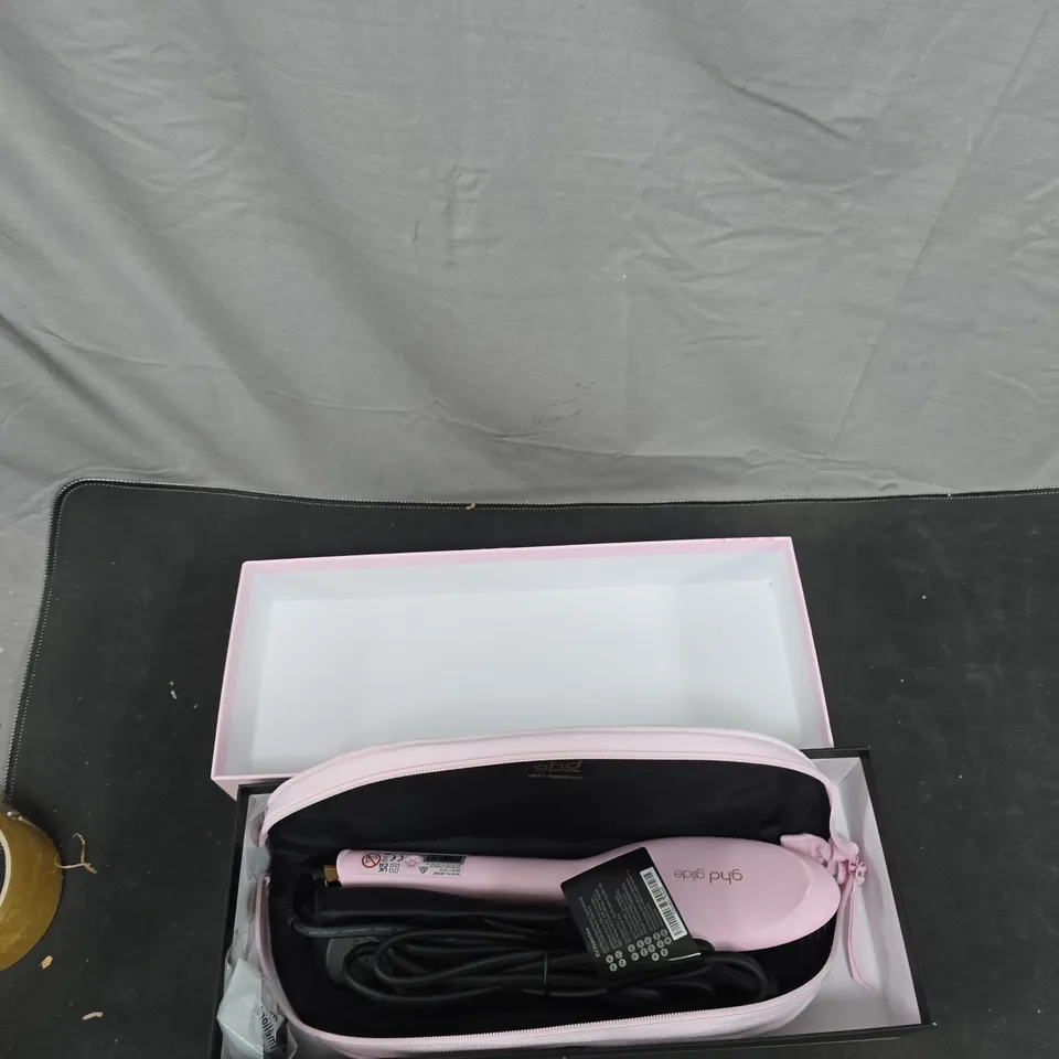 GHD GLIDE SMOOTHING HOT BRUSH – PINK, WITH HEAT-RESISTANT BAG & MAT (BOXED)