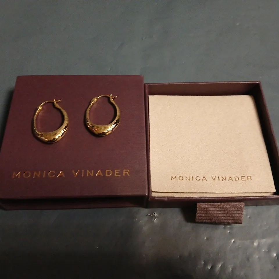 BOXED PAIR OF MONICA VINADER HOOP EARRINGS