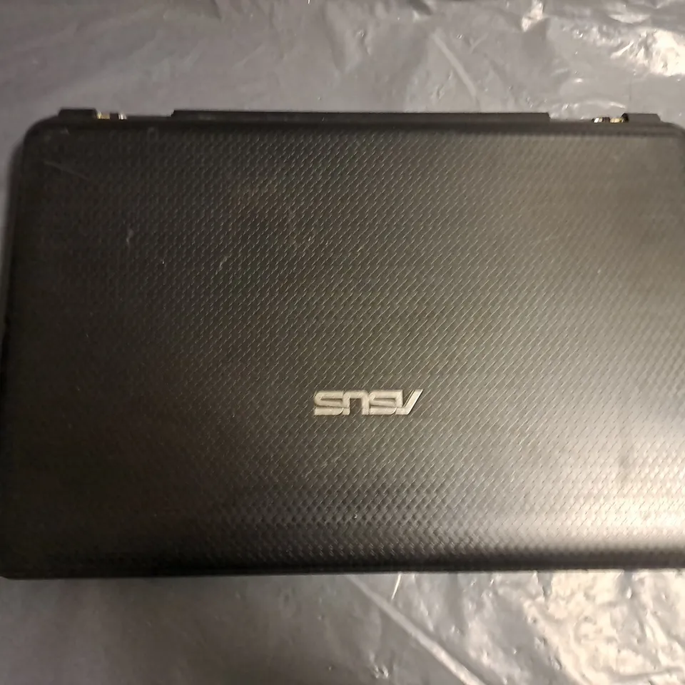 ASUS X5DC LAPTOP IN BLACK