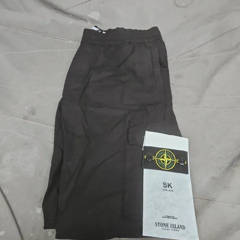 STONE ISLAND BLACK CARGO TROUSERS – SLIM FIT, WAIST 32