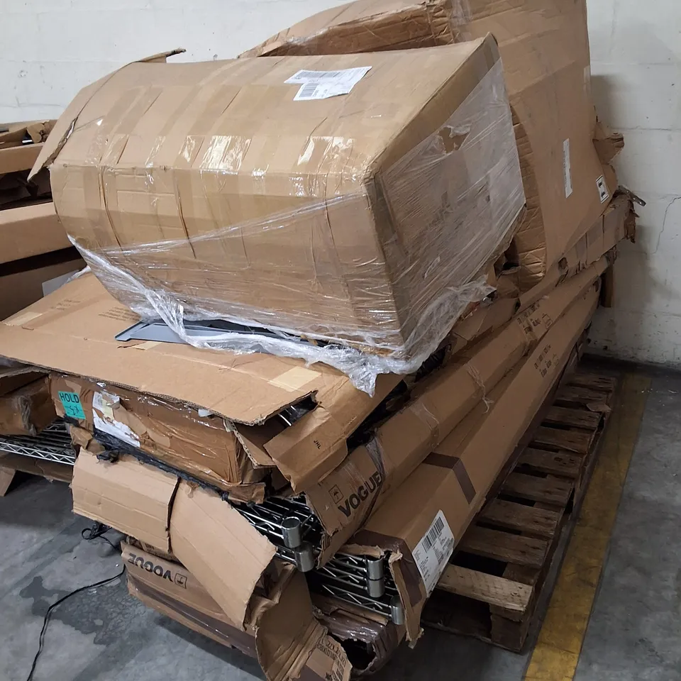 PALLET CONTAINING ASSORTED NISBIT PRODUCTS & PARTS INCLUDING SHAPED LINEN TRUCK & SHELVING RACKS