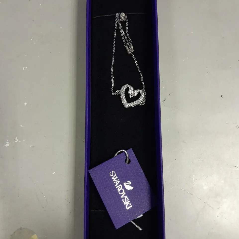 SWAROVSKI UNA HEART BRACELET
