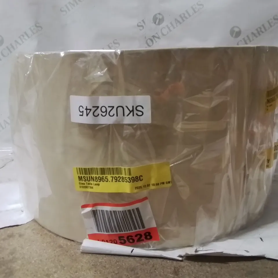 GLASS TABLE LAMPSHADE