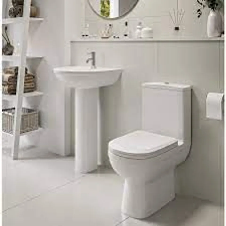 BOXED BRAND NEW ADDISON CLOSE COUPLED CISTERN 