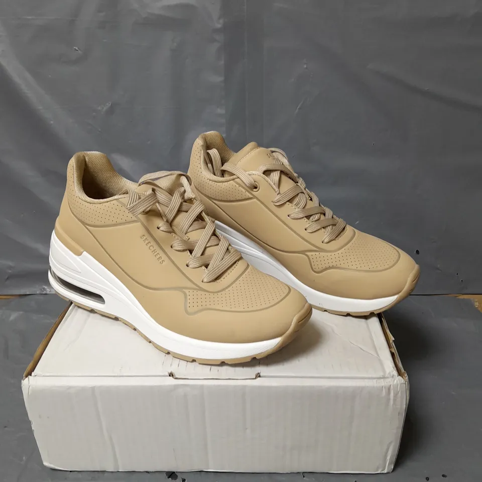 SKECHERS MILL AIR TRAINERS - SAND - SIZE 5