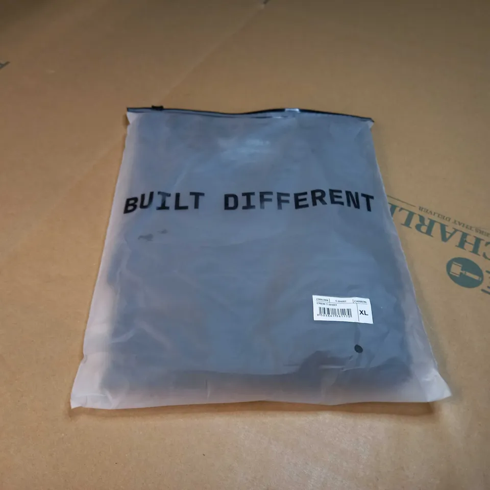 PACKAGED BUILT DIFFERENT CARBON CREW NECK T-SHIRT - XL