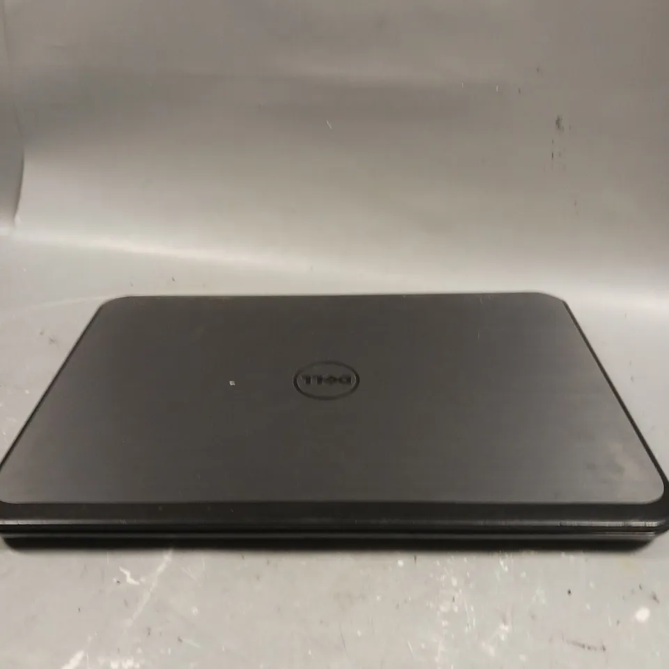 DELL LATITUDE 3540 SERIES LAPTOP 