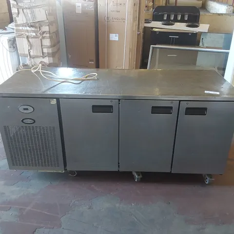 FOSTER REFRIGERATED STAINLESS STEEL FOOD PREP COUNTER