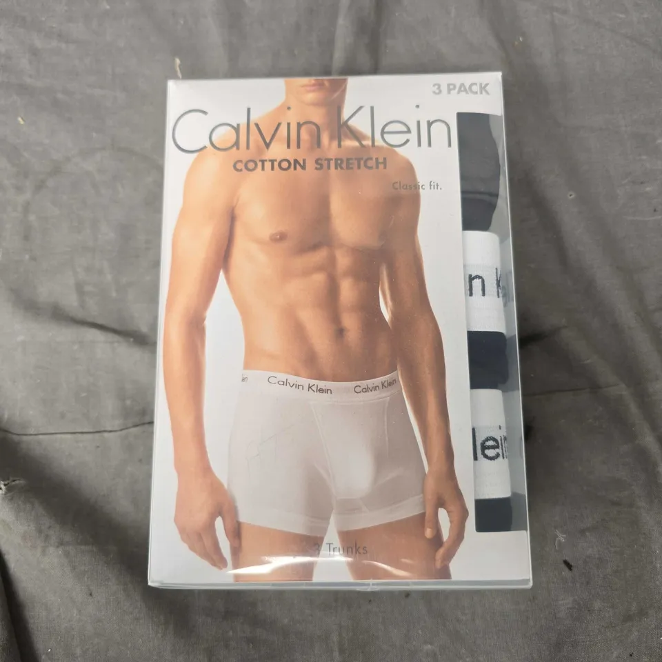 CALVIN KLEIN COTTON STRETCH TRUNK 3 PACK - M