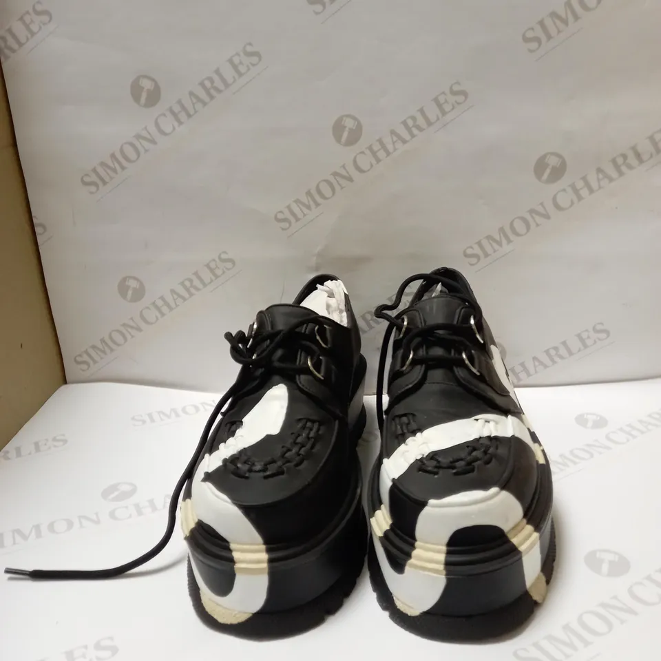 DESIGNER KOI VEGAN PLATFORM SHOES SIZE 7