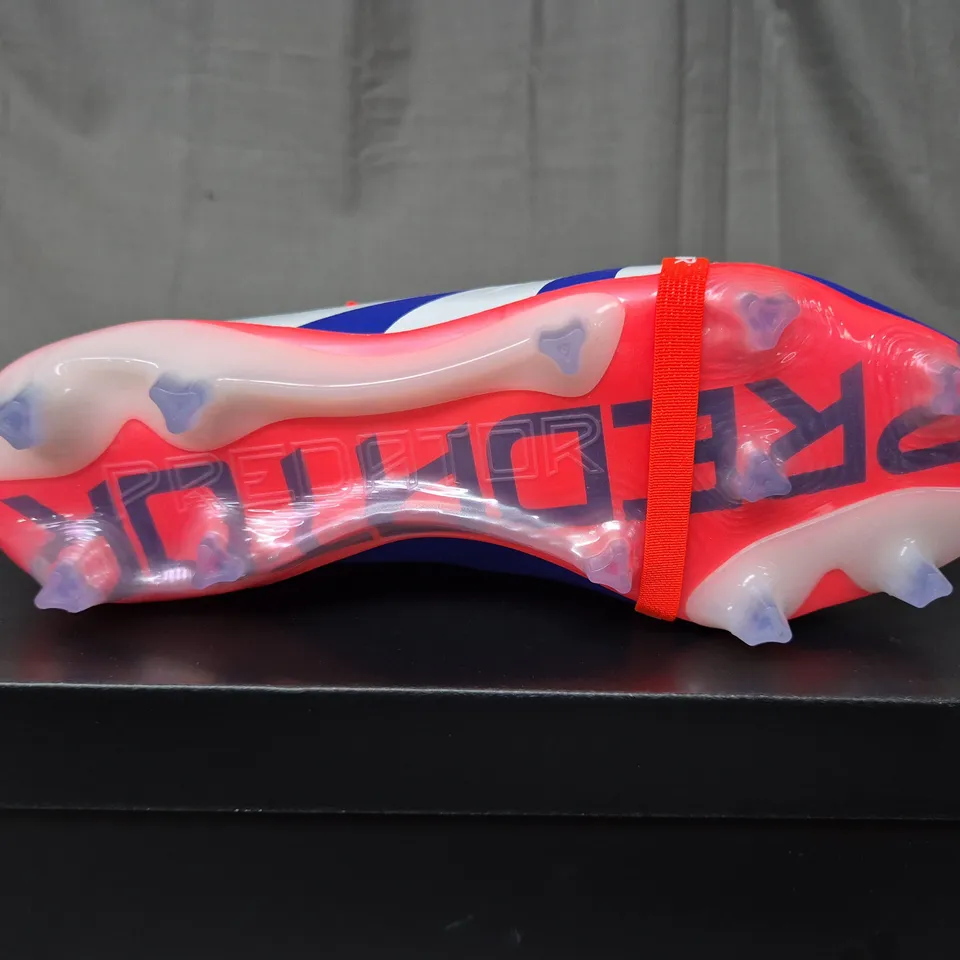 BOXED ADIDAS PREDATOR ELITE FOOTBALL BOOTS - UK 8 