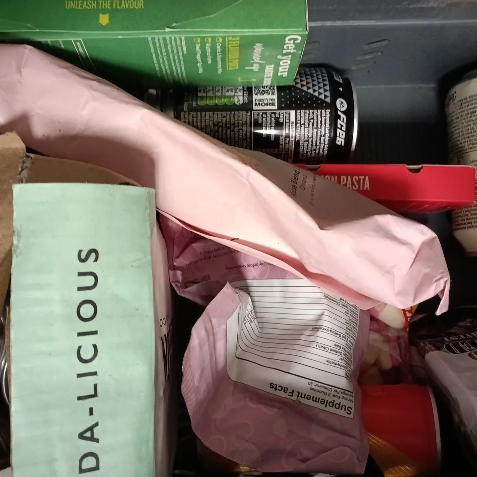 APPROXIMATELY 12 ASSORTED FOOD AND DRINK ITEMS TO INCLUDE J2O, NAKD, ETC