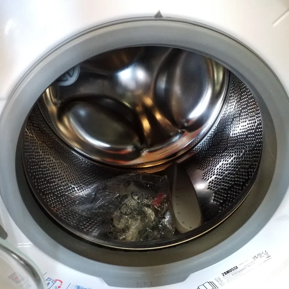 ZANUSSI 9KG 1400RPM FREESTANDING WASHING MACHINE - UNPROCESSED RAW RETURN