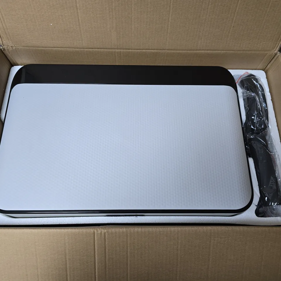 BLISS & BEYOND VIBRATION PLATE – EXERCISE PLATFORM, BOXED