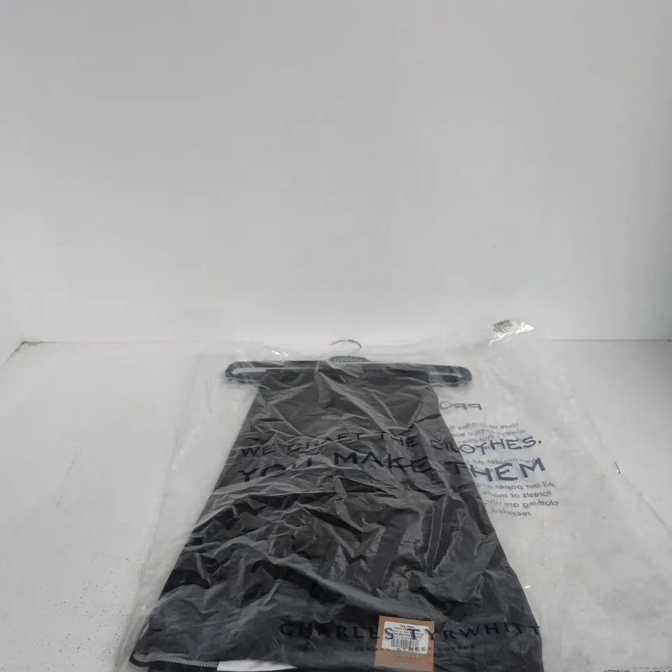 CHARLES TYRWHITT CHARCOAL GREY SLIM-FIT ULTIMATE PERFORMANCE SUIT TROUSERS – 34W/34L (UK 34)