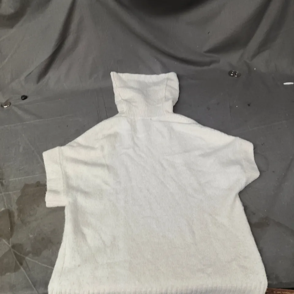 MINT VELVET CREAM KNIT JUMPER – SIZE S (UK)