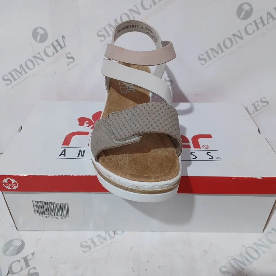 BOXED PAIR OF RIEKER OPEN TOE STRAPPY SANDALS IN GREEN SIZE 6
