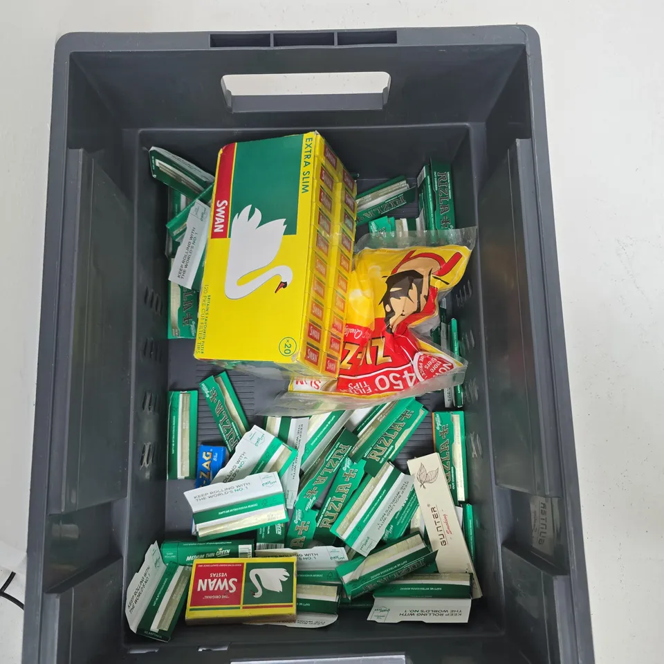 TOTE OF ASSORTED SMOKING ACCESSORIES.