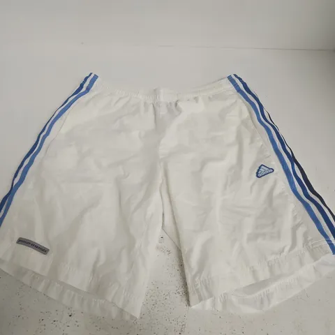 ADIDAS WHITE SHORTS – MEN'S UK MEDIUM (M) WITH BLUE SIDE STRIPES