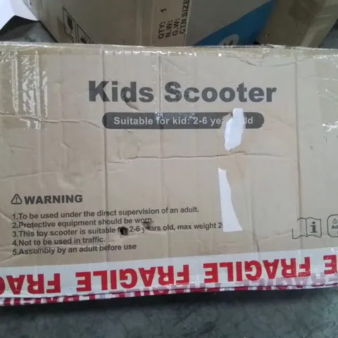 BOXED PINK KIDS SCOOTER