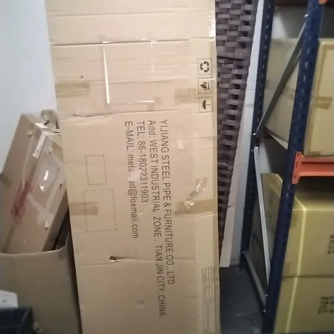 BOXED PAPER SCREEN IN BROWN - CARTON SIZE 173X44X10CM