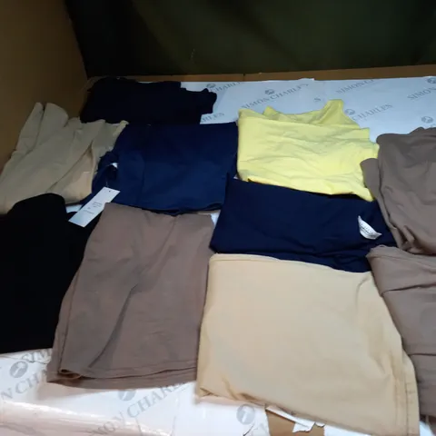 BAG OF APPROX 10 ASSORTED CLOTHING ITEMS TO INCLUDE - MAISON DE NIMES - EMELIA
