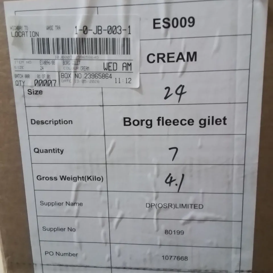 BOXED BRAND NEW APPROXIMATELY 7 JD WILLIAMS BORG GILLET CREAM SIZE 24