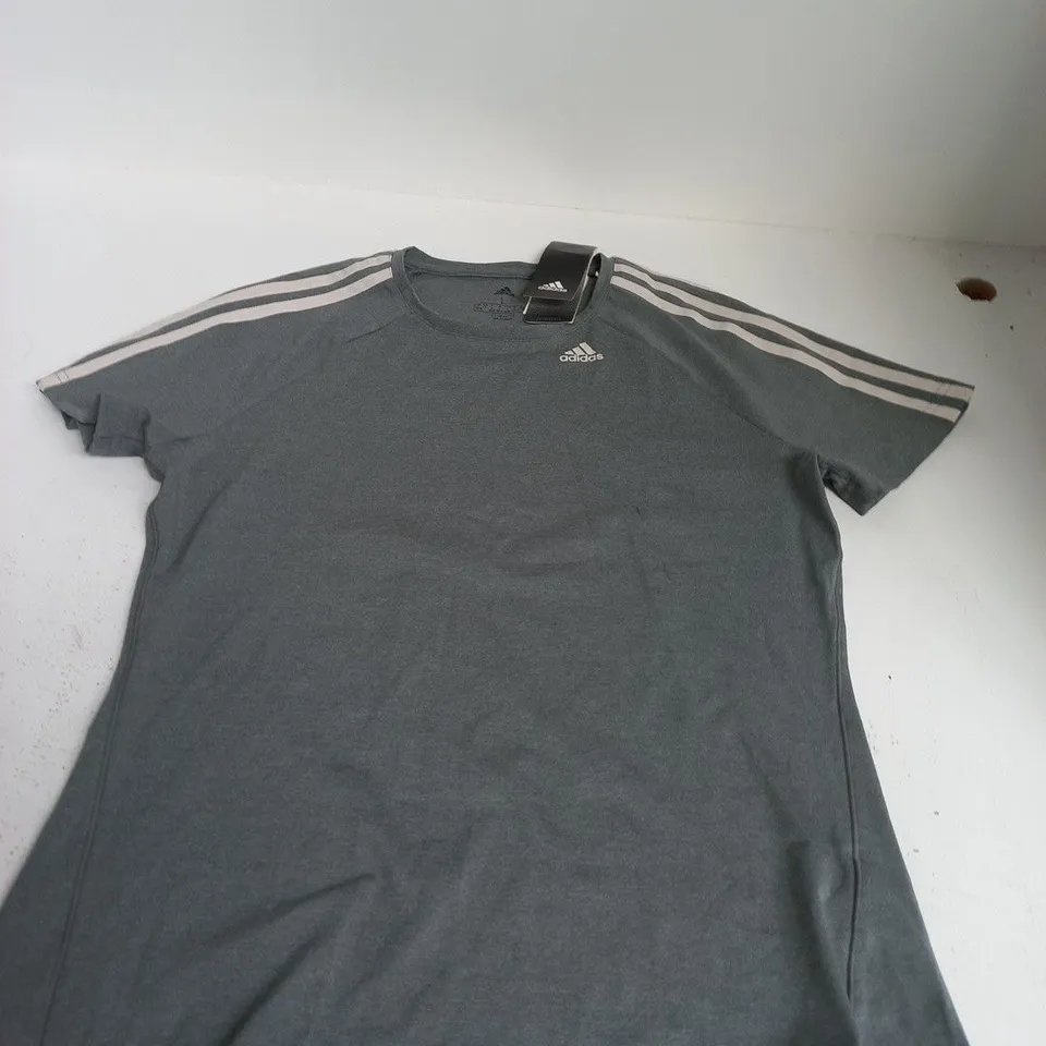 ADIDAS T-SHIRT – GREY, CLIMALITE, 3-STRIPE, UK 16-18YRS