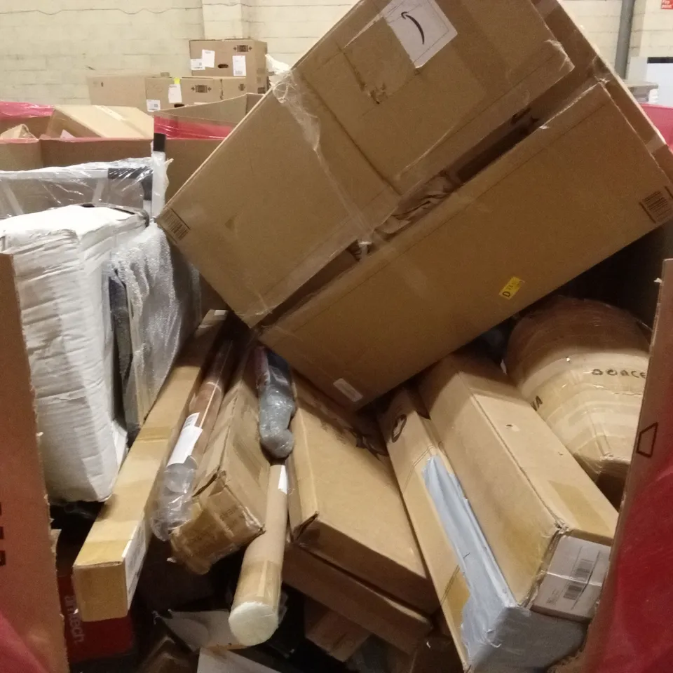 PALLET OF ASSORTED HOUSEHOLD GOODS AND PRODUCTS TO INCLUDE; BED RAILS FOR BABY, CARPET KNEE KICKER, OFFICE ITEMS ETC