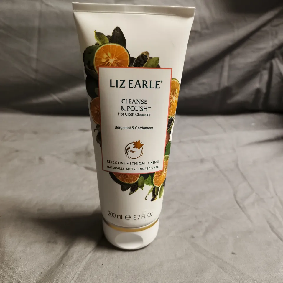 LIZ EARLE CLEANSE & POLISH HOT CLOTH CLEANSER – BERGAMOT & CARDAMOM, 200 ML