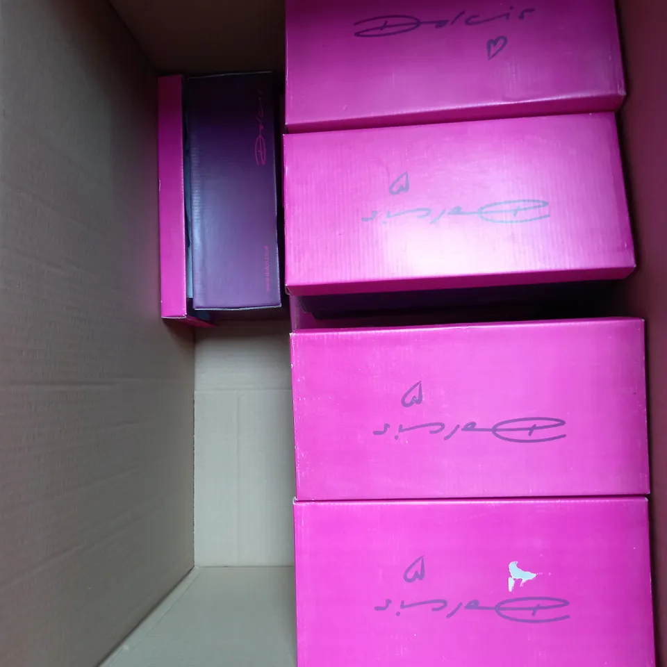 BOX OF 12 PAIRS OF DOLCIS RUTH SANDALS IN SILVER - VARIUS SIZES