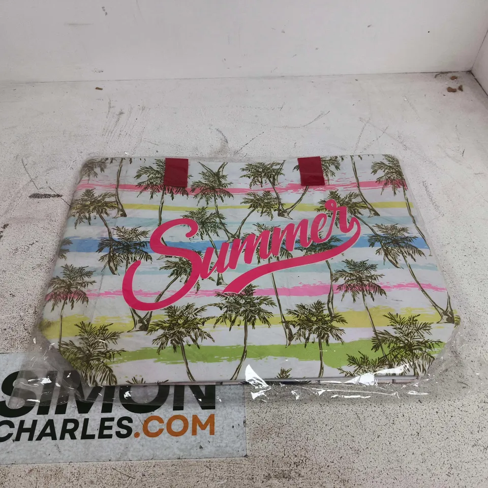 SUMMER TOTE BAG SEALED