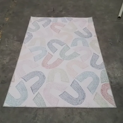 QUALITY DESIGNER AREA RUG - APPROXIMATELY 150X100CM