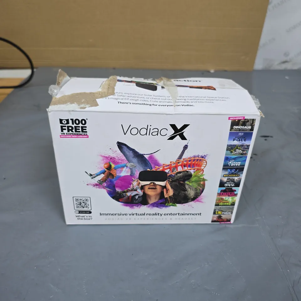 VODIACX IMMERSIVE VR HEADSET – WHITE WITH HEAD STRAP (BOXED)