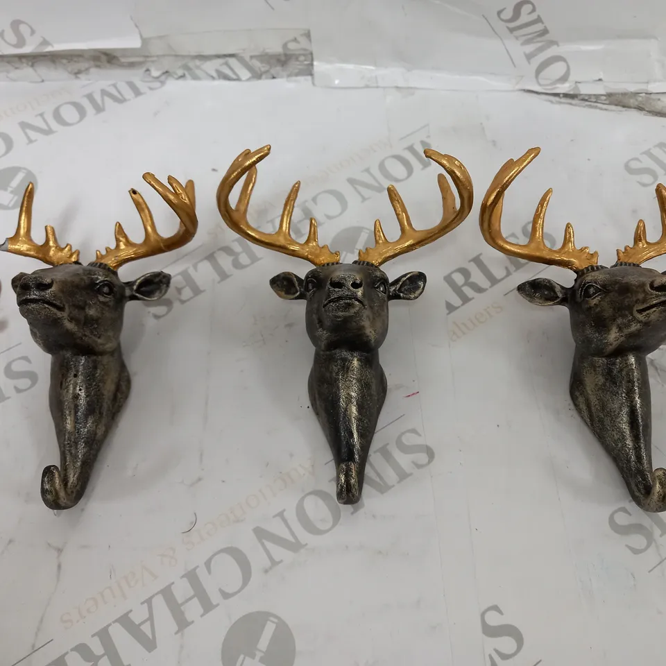 BOXED ALISON CORK SET OF 3 WALL HOOK STAGS WITH GIFT BOX