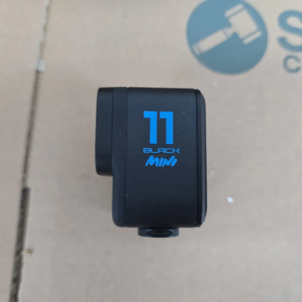 GOPRO HERO11 BLACK MINI ACTION CAMERA 