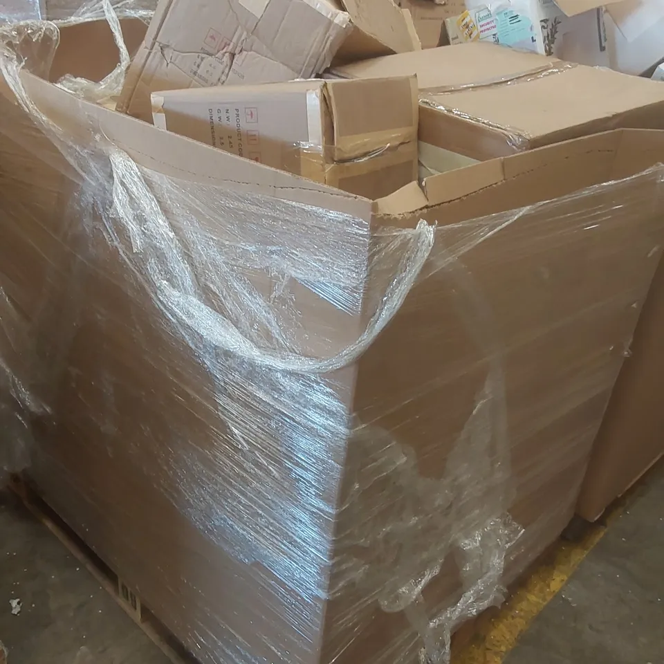 PALLET CONTAINING A VERY LARGE QUANTITY OF ASSORTED DESIGNER LIGHTING PRODUCTS INCLUDING: SANDI TABLE LAMP, PENDANT LIGHT, AUDRA CEILING FITTING, ELEMENTS SHELVED FLOOR LAMP ECT