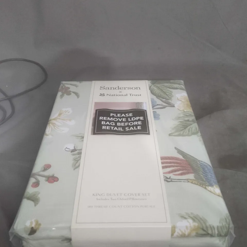 SANDERSON X NATIONAL TRUST LOPHURA DUVET COVER SET – KING SIZE, ENGLISH GREY (INCLUDES TWO OXFORD PILLOWCASES)